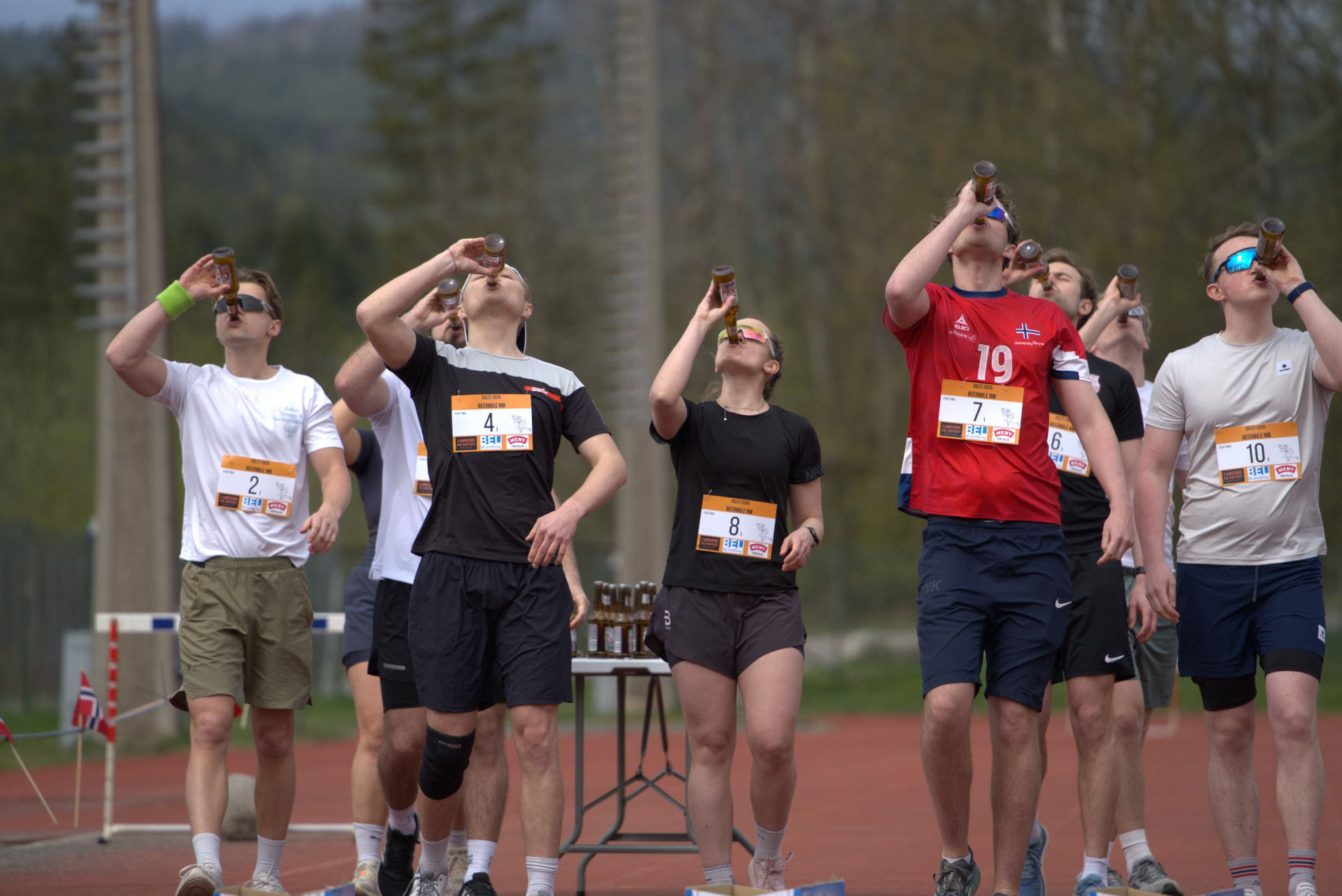 Deltakere i aksjon under NM i Beermile 2026 på NIH-banen, Sognsvann